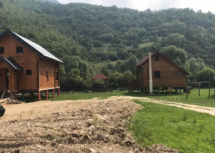 Vikendica Na Plivi